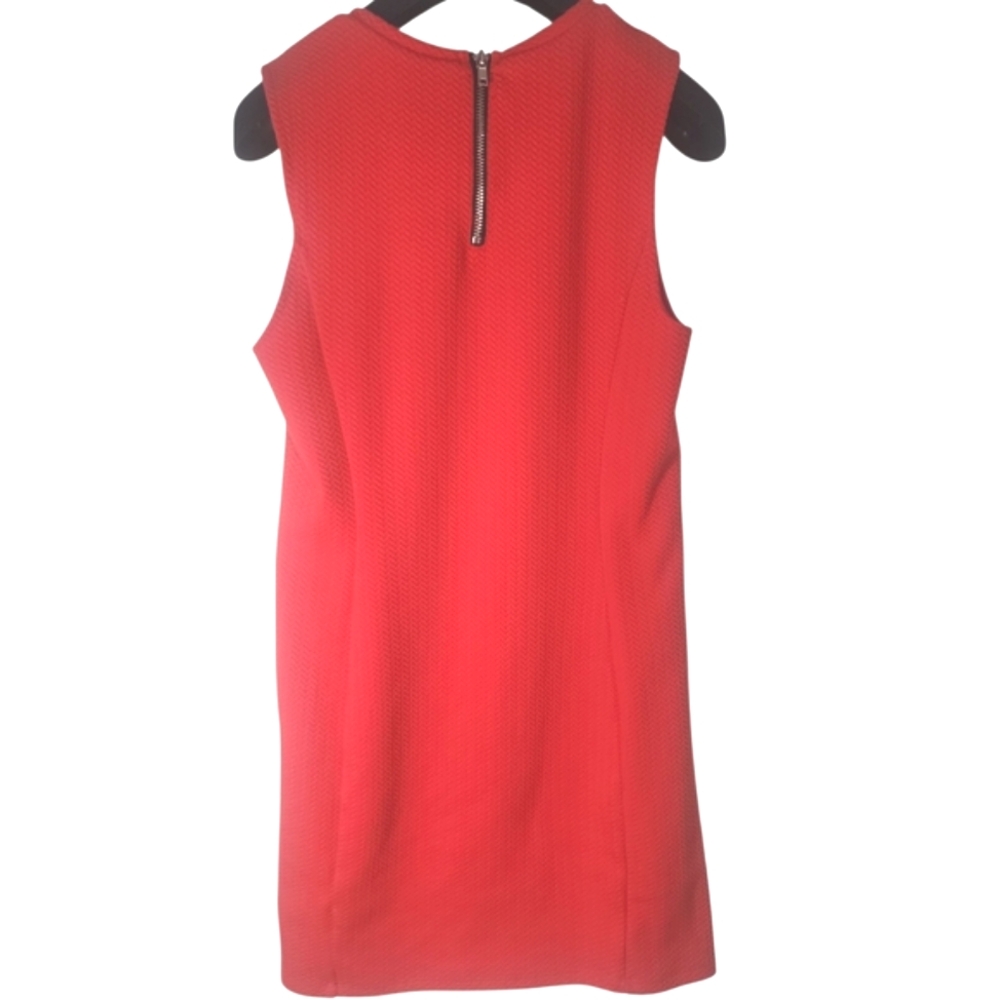 H & M Sleeveless Red Dress. 10 - Picture 3 of 13